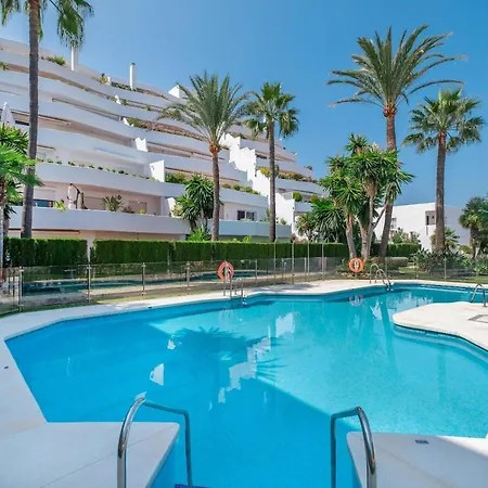 Lady Mia Marbella