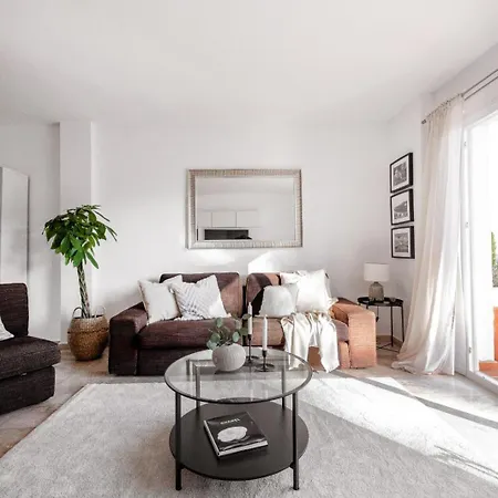 Lady Mia Apartment